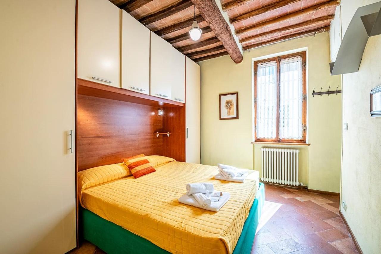 The Sunflower Daire Siena Dış mekan fotoğraf